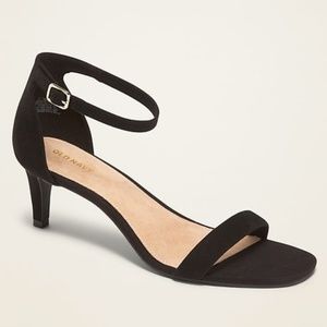 Old Navy NWT Faux-Suede Kitten-Heel Sandals